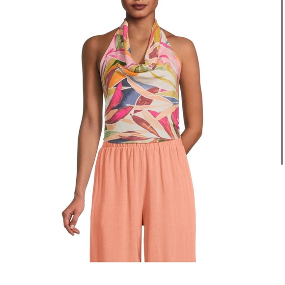 NWT RENEE C.
Tropical Halter Crop Top size Large - Picture 3 of 11